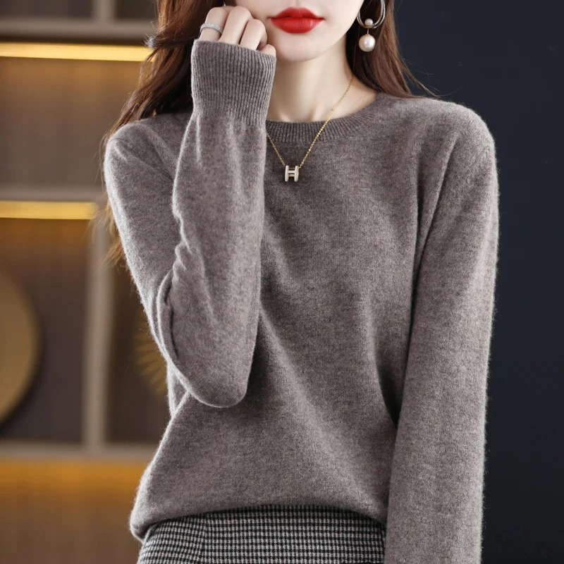 Women's Classic Crew Neck Knit Sweater – Soft Long Sleeve Pullover