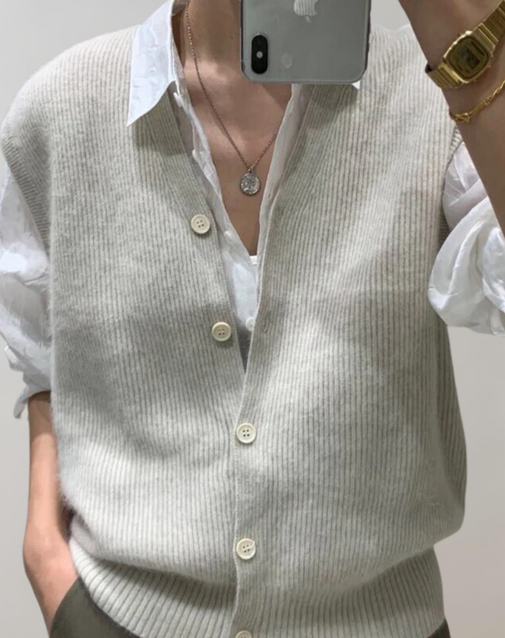 Women's Sleeveless Button Cardigan – Layering Sweater Vest Cardigan