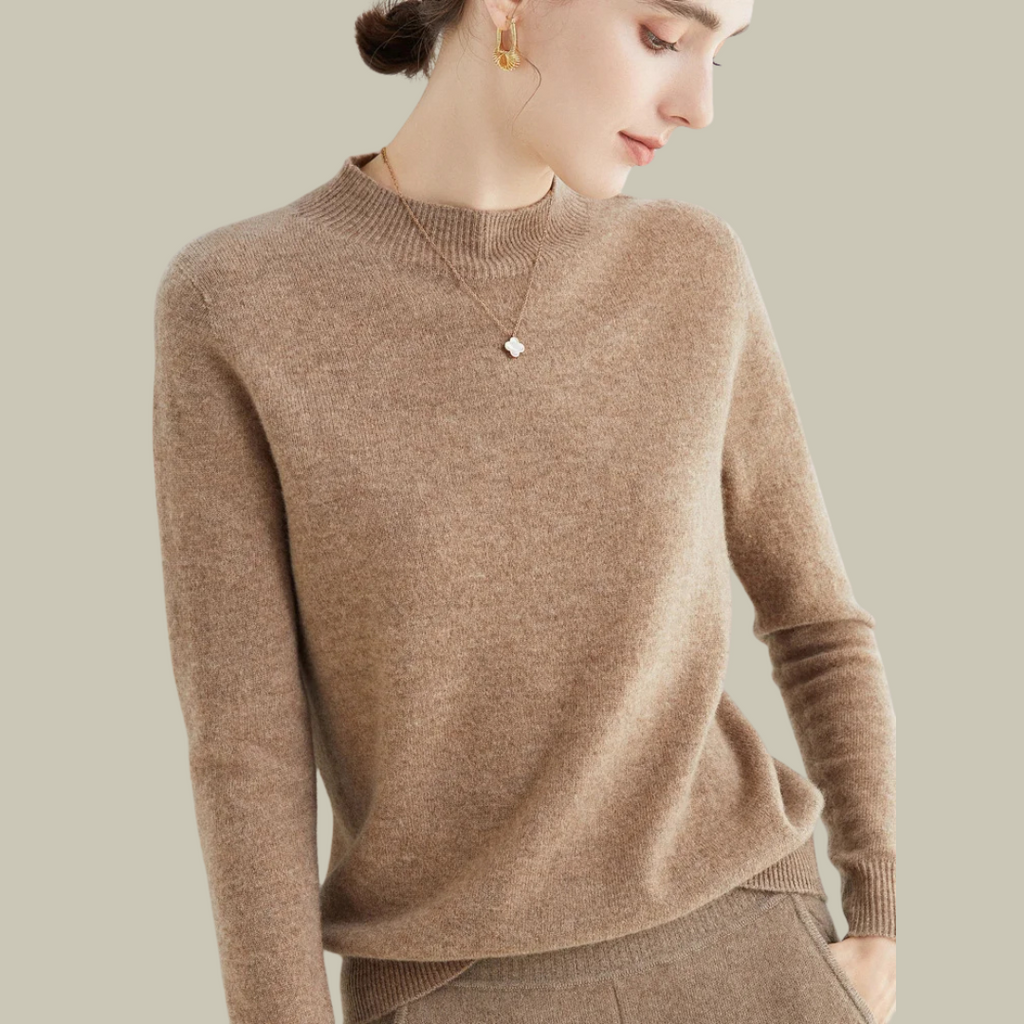 Women's Roll Neck Sweater – Fitted Turtleneck Winter Sweater