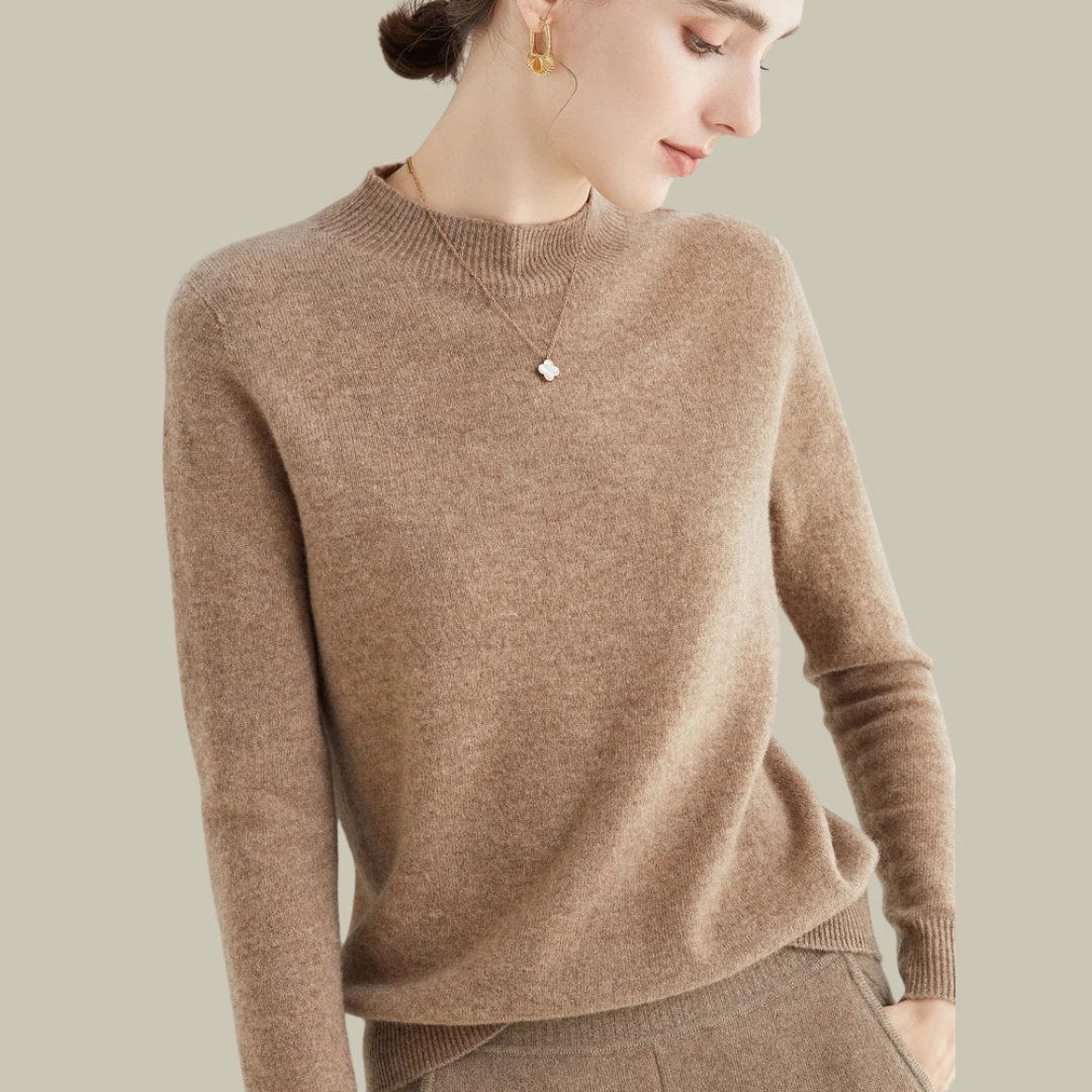 Women's Roll Neck Sweater – Fitted Turtleneck Winter Sweater