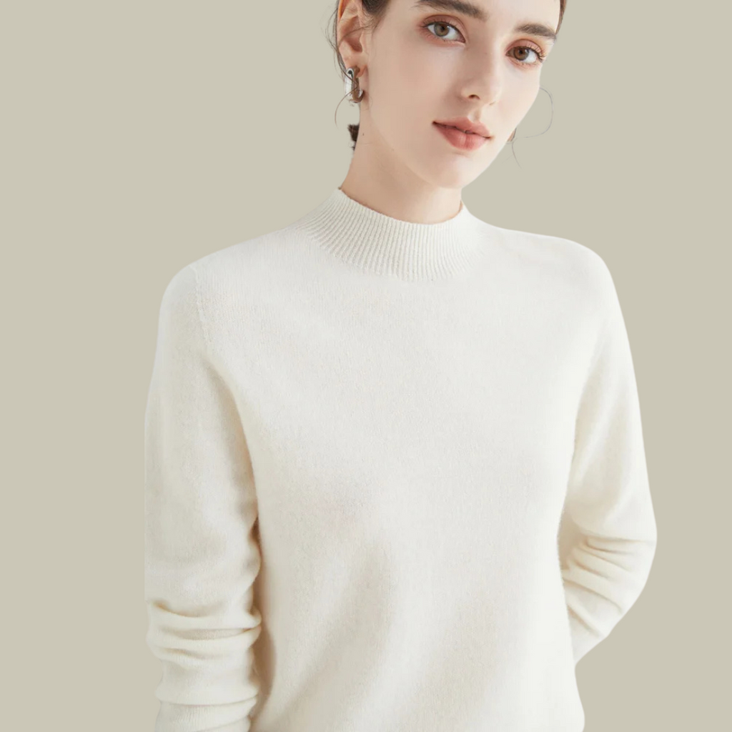 Women's Roll Neck Sweater – Fitted Turtleneck Winter Sweater