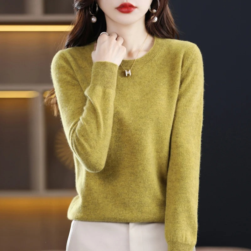 Women's Classic Crew Neck Knit Sweater – Soft Long Sleeve Pullover