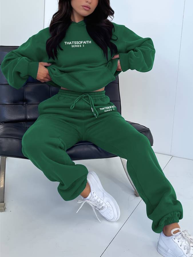 Women's Graphic Loungewear Set – Oversized Sweat Set