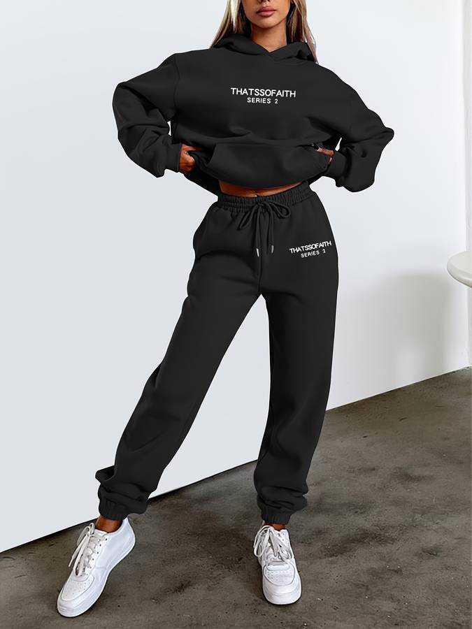 Women's Graphic Loungewear Set – Oversized Sweat Set