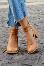 Women’s Heeled Sandals – Ankle Strap Block Heel Sandals – Casilda