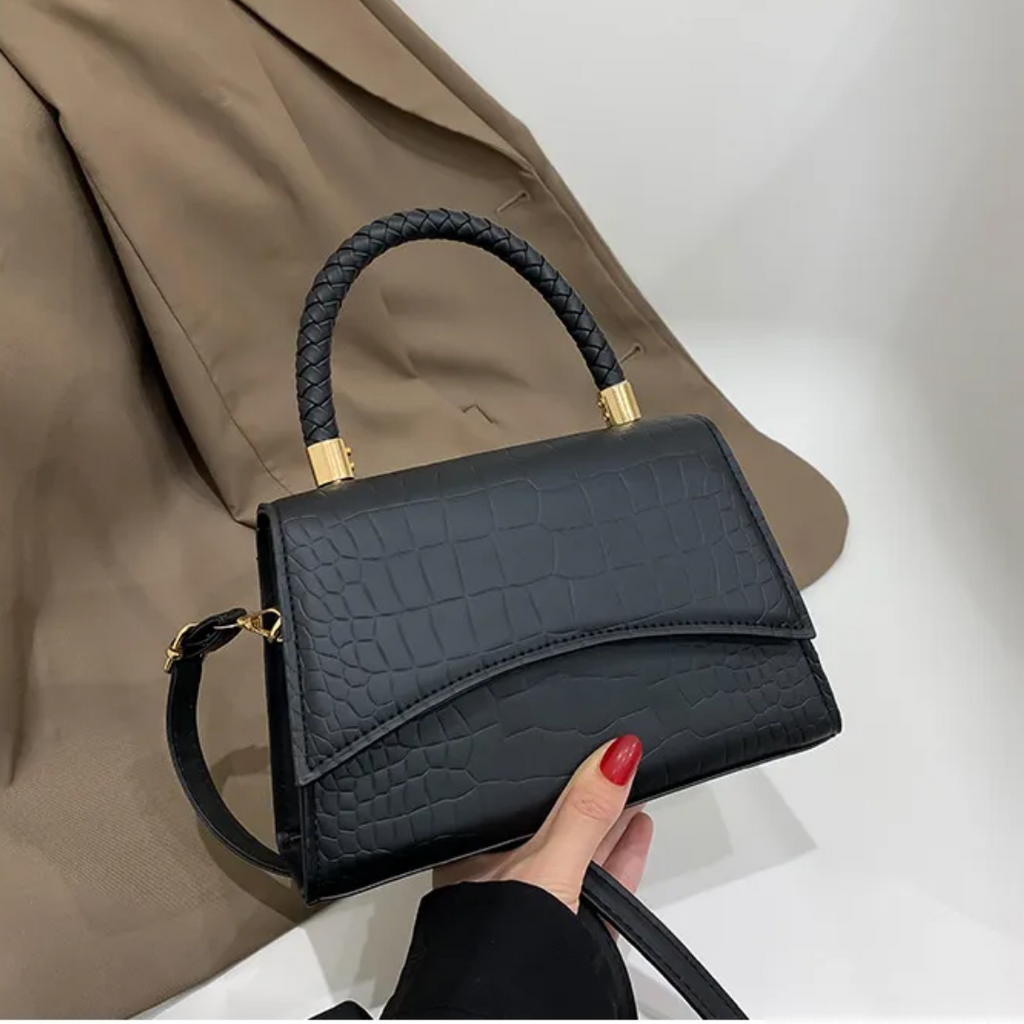 Women's Handbag – Convenient Everyday Handbag – Andrea
