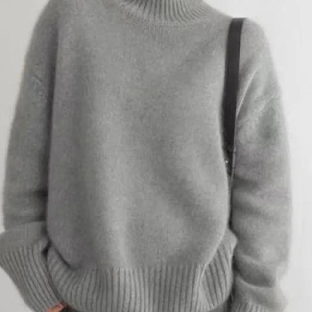Women's Turtleneck Sweater – Oversized Knit Sweater – Sydney