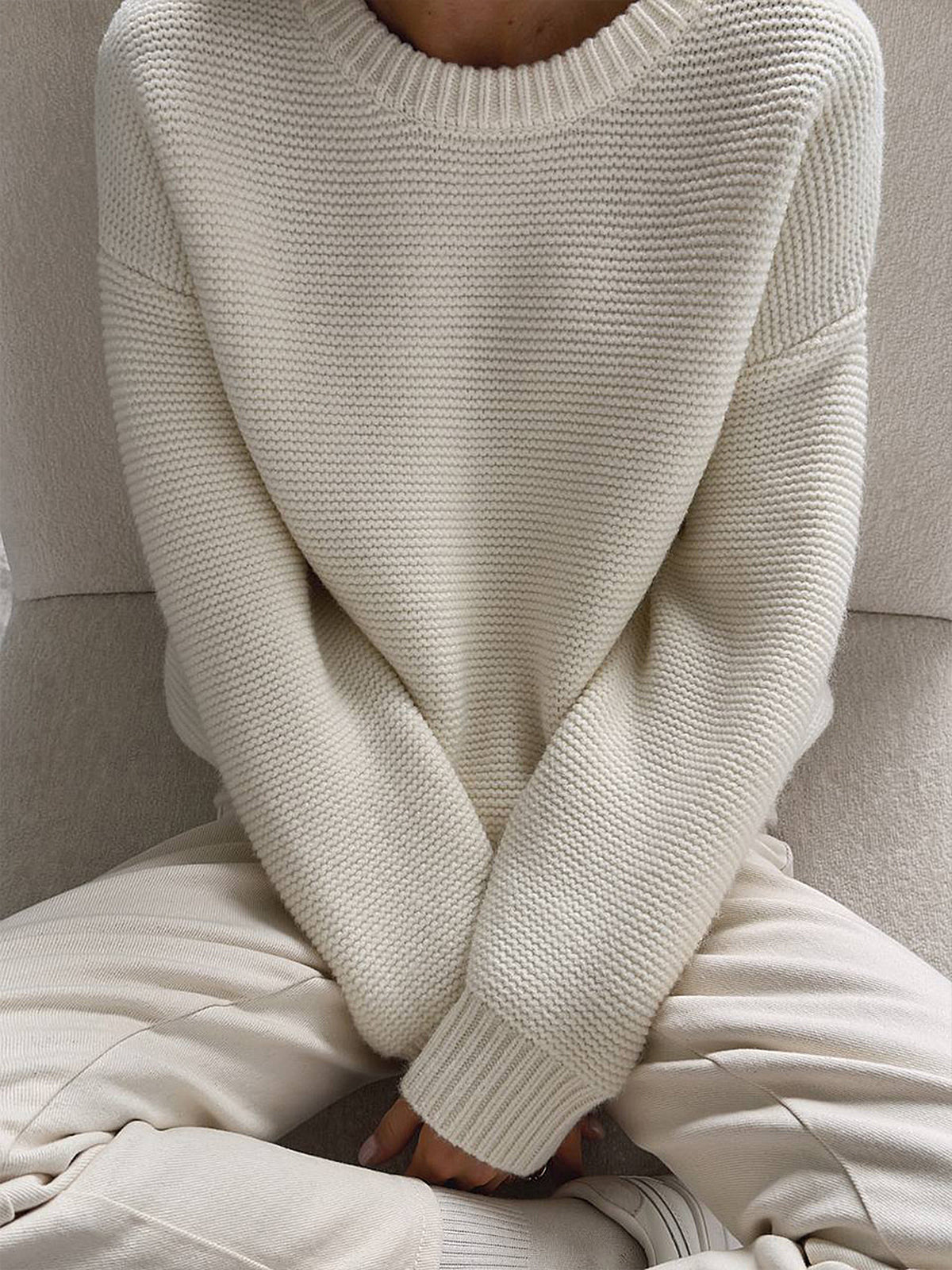 Women's Crew Neck Ribbed Sweater – Fitted Long Sleeve Everyday Pullover