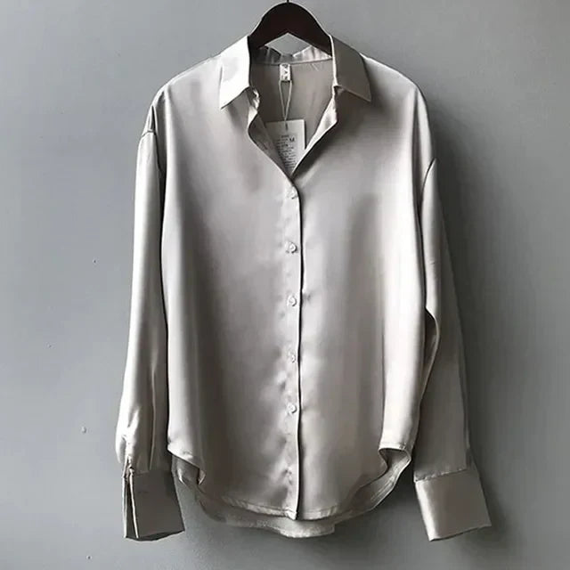 Women's Button Down Blouse with Relaxed Fit and Classic Collar