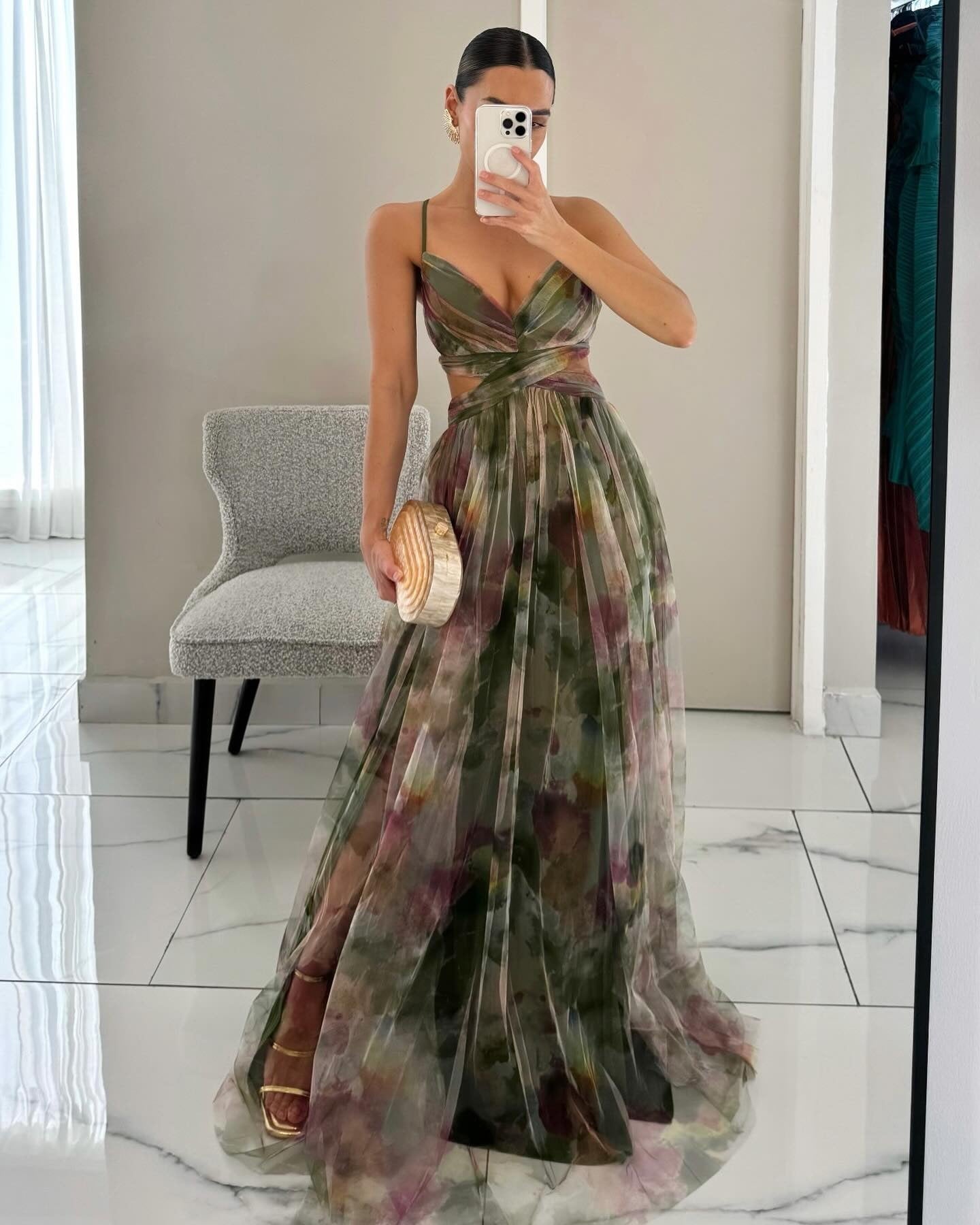 Women's Floral Strappy Maxi Dress – V-Neck Flowing Evening Gown