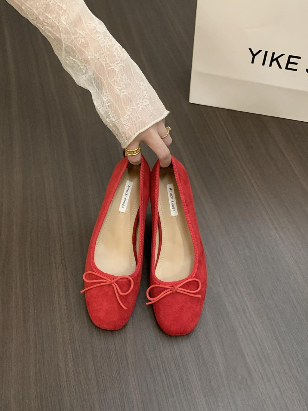 Women's Ballet Flats with Bow Detail and Velvety Finish