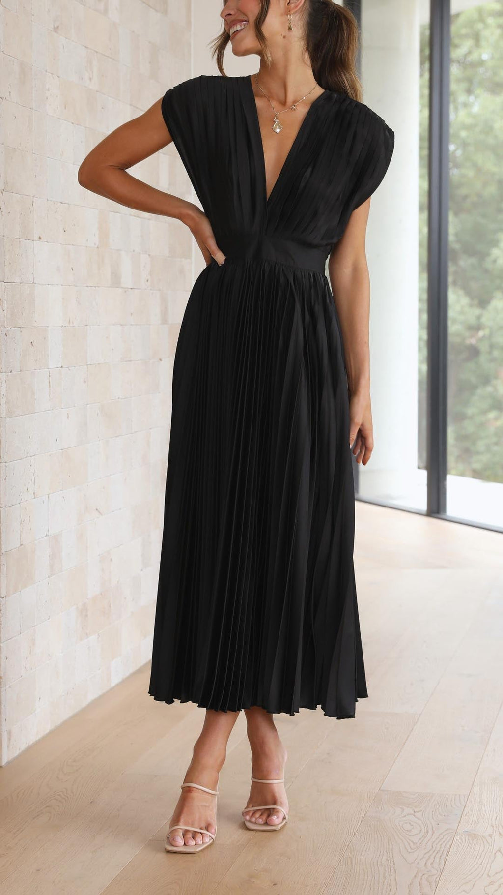 Women's Wedding Guest Dress – Pleated Maxi Dress – Eliza