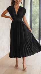 Women's Pleated Maxi Dress – Elegant Occasion Dress