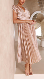 Women's Pleated Maxi Dress – Elegant Occasion Dress