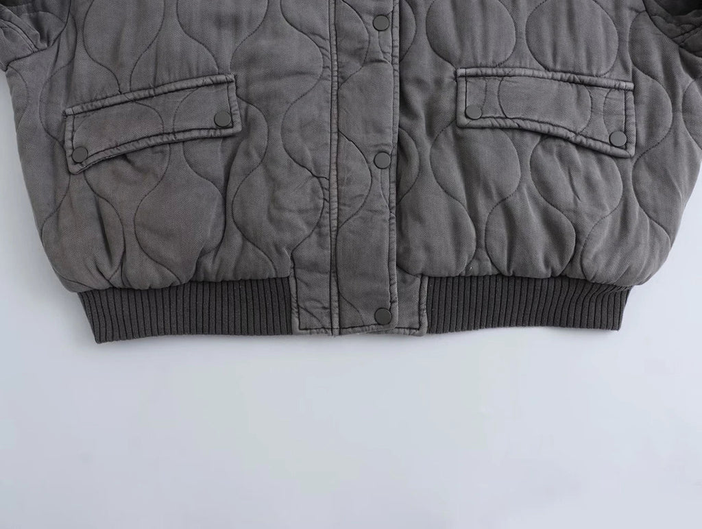 Women's Quilted Bomber Jacket – Oversized Zip-Up Jacket