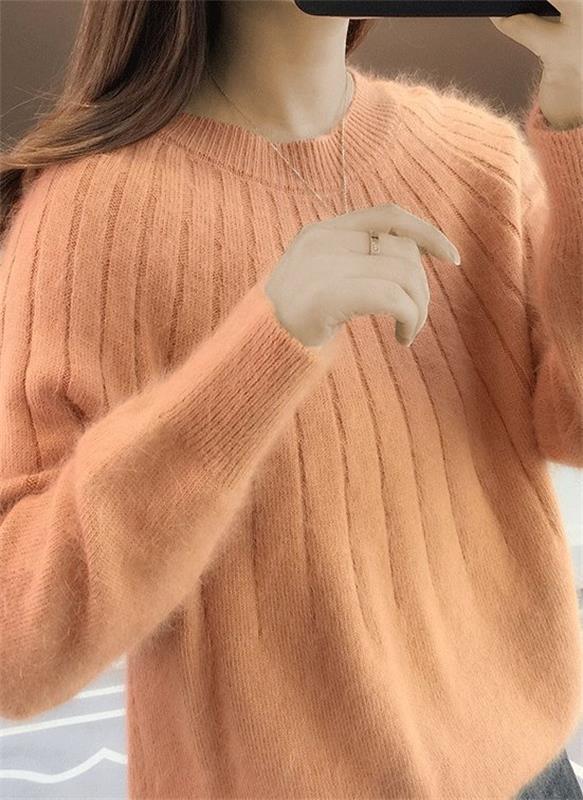 Women's Relaxed Crew Neck Sweater – Classic Long Sleeve Knit Pullover