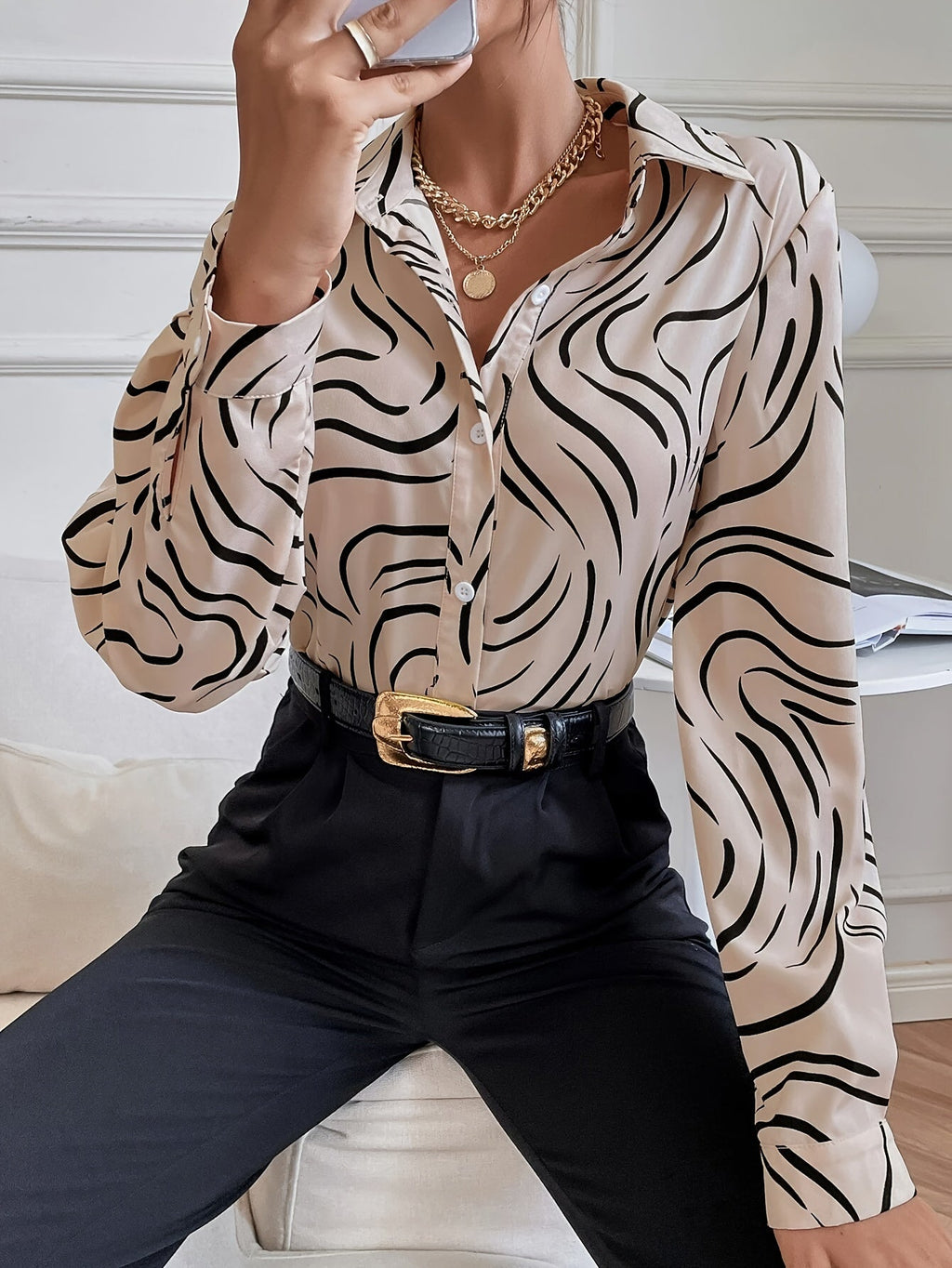 Women's Button-Up Blouse – Printed Casual Blouse – Scarlett