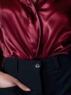 Women's Classic Collared Blouse – Long Sleeve Tailored Office Blouse