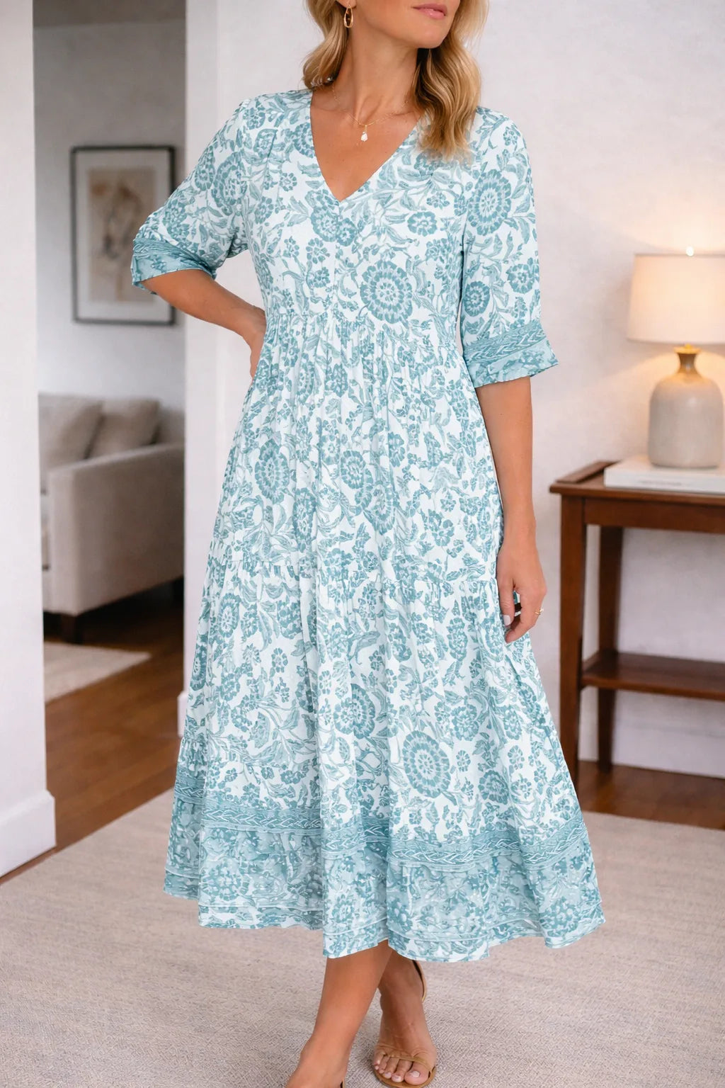 Women's Floral Print Midi Dress – V-Neck Short Sleeve Tiered Dress