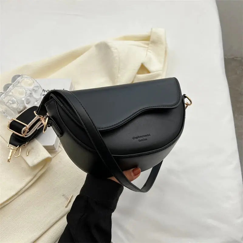 Women's Shoulder Bag – Luxe Fashion Shoulder Bag – Aimee