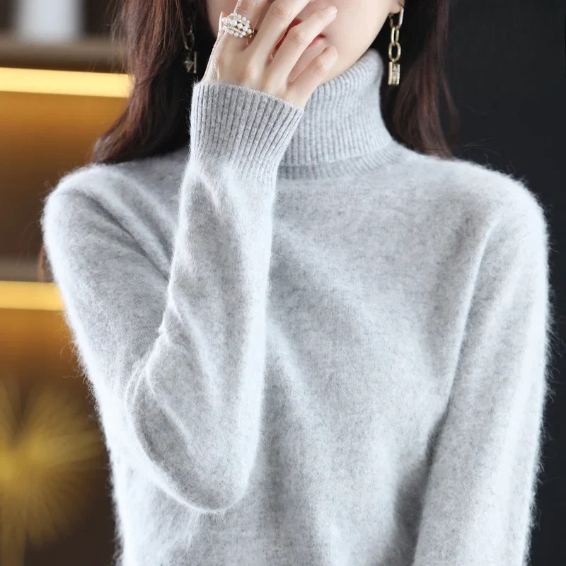 Women's Classic Turtleneck Sweater – Soft High Neck Winter Pullover