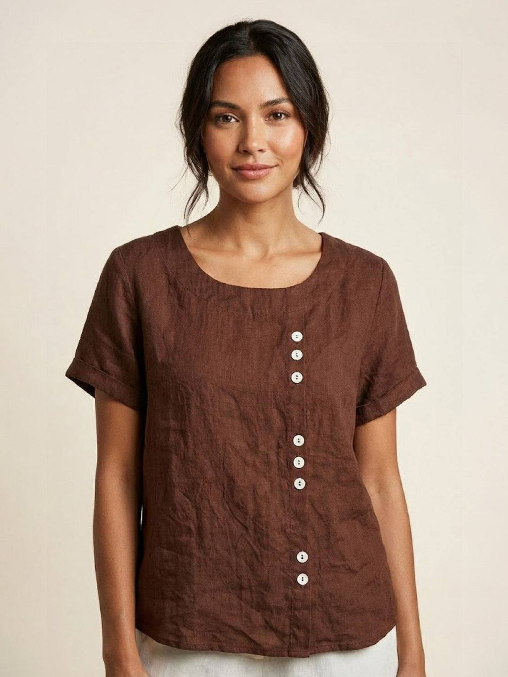 Women's Button Blouse with Round Neckline and Relaxed Fit