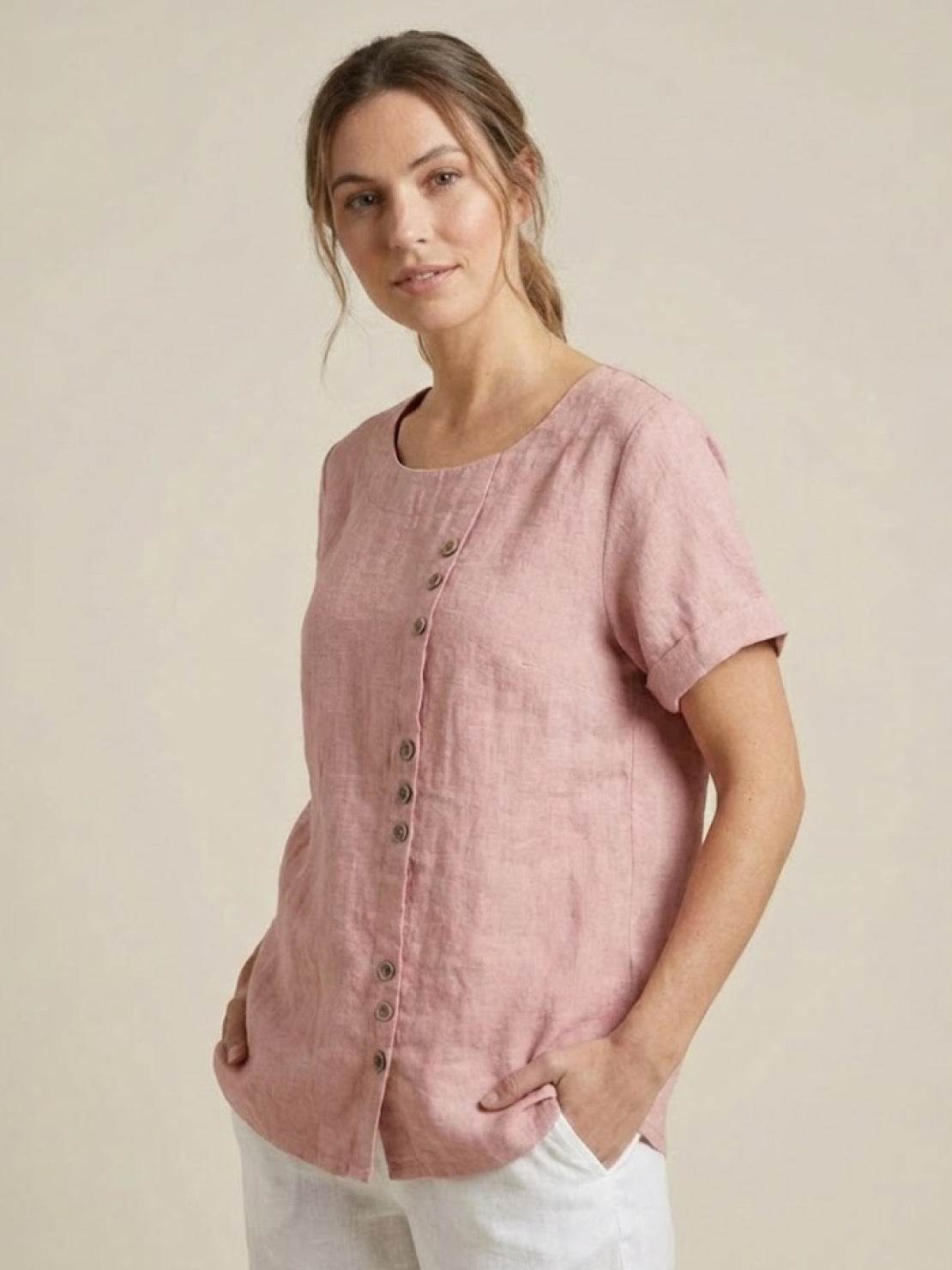 Women's Button Blouse with Round Neckline and Relaxed Fit