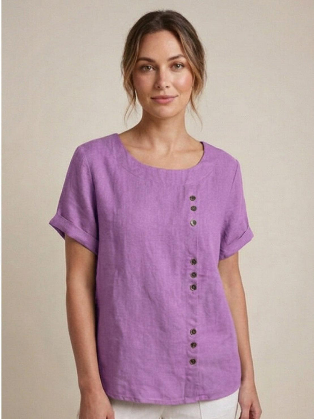 Women's Button Blouse with Round Neckline and Relaxed Fit