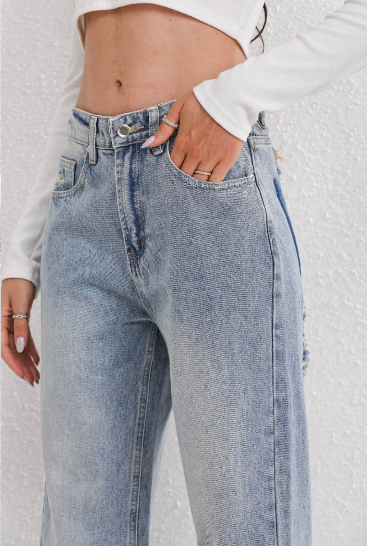 Women's Distressed Jeans – Vintage Straight Leg Jeans